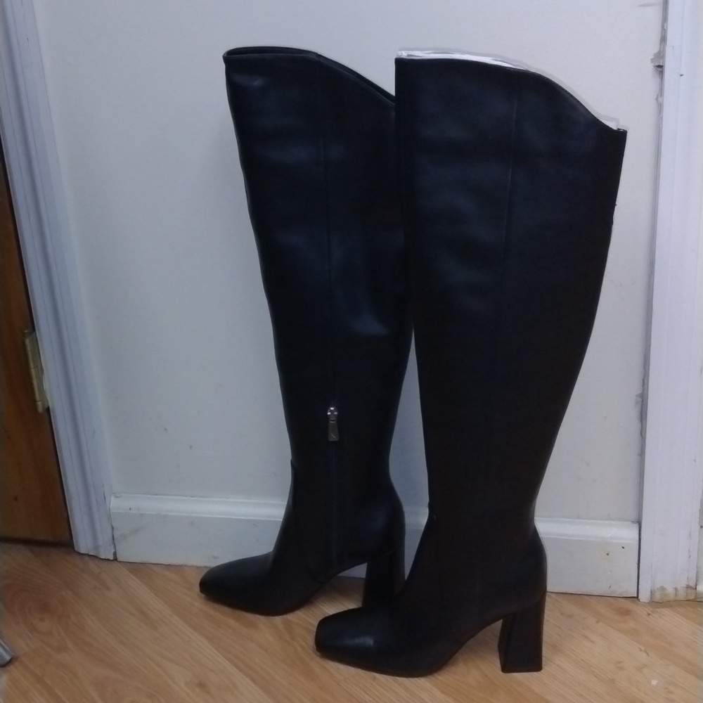 NIB Naturalizer Lyric Boots Tall Black Leather